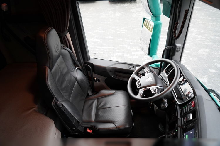 Scania G 280 / SOLÓWKA / 4x2 / FIRANKA - 7.7 m / BDE / CAŁA NA PODUSZKACH / SUWNICA / SKÓRY  zdjęcie 41