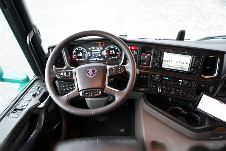 Scania G 280 / SOLÓWKA / 4x2 / FIRANKA - 7.7 m / BDE / CAŁA NA PODUSZKACH / SUWNICA / SKÓRY  zdjęcie 43