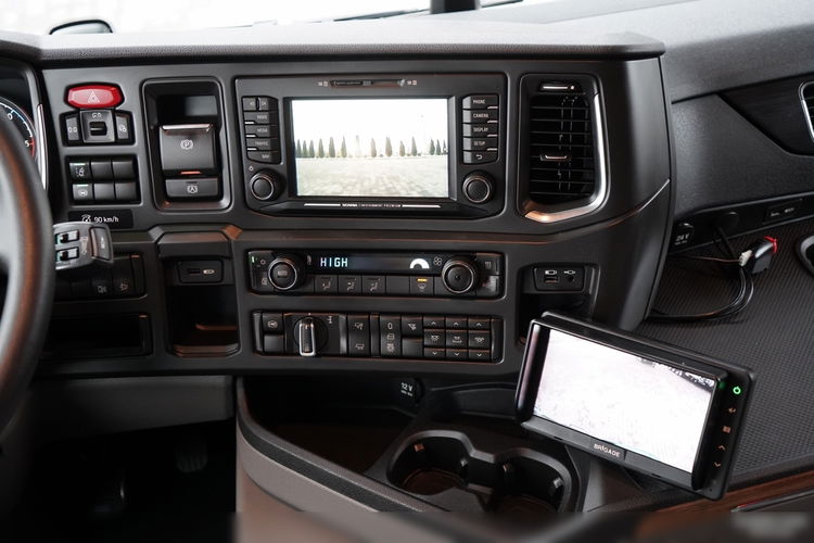 Scania G 280 / SOLÓWKA / 4x2 / FIRANKA - 7.7 m / BDE / CAŁA NA PODUSZKACH / SUWNICA / SKÓRY  zdjęcie 44