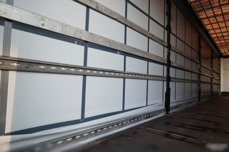 Wielton FIRANKA / MEGA / SYSTEM BDE - ROZSUWANE SŁUPKI / OSIE SAF /  zdjęcie 16