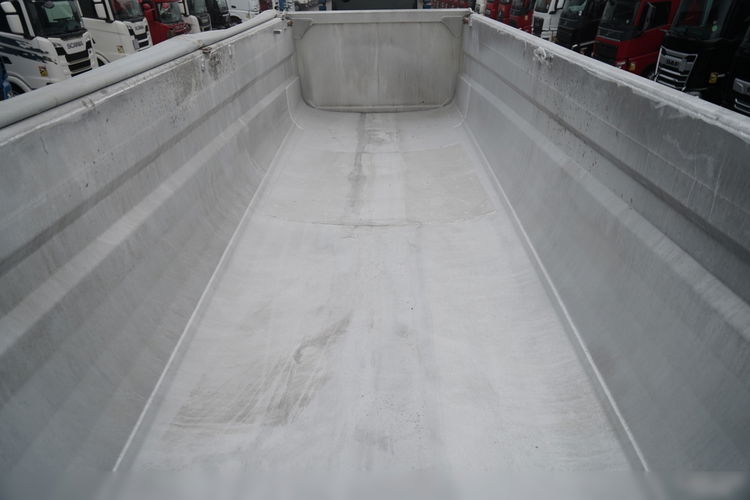 Wielton / WYWROTKA / 26 M3 / WAGA: 4700 KG / HP RYNNA / OS PODNOSZONA /  zdjęcie 9