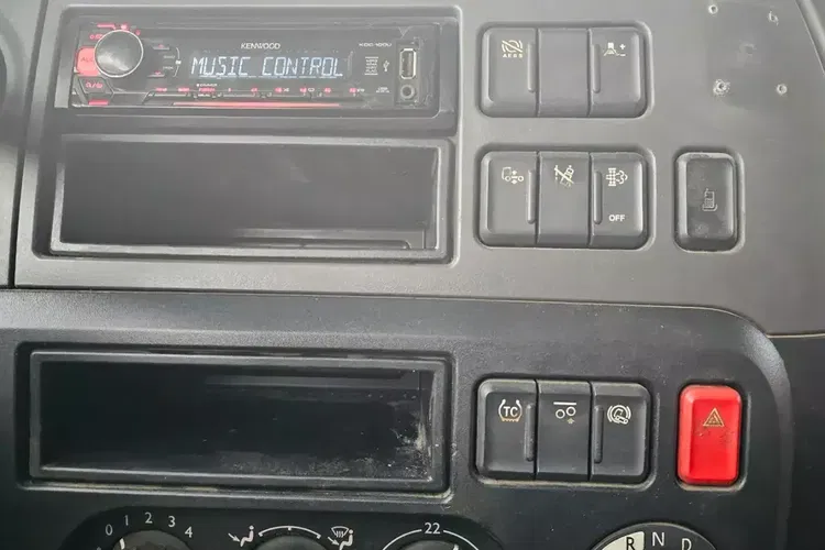 DAF CF 440 zdjęcie 23