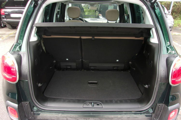 Fiat 500L L 1.4 Turbo Lounge, Klimatronic 2-stref, 2 kpl. kół, Kamera, PDC zdjęcie 31