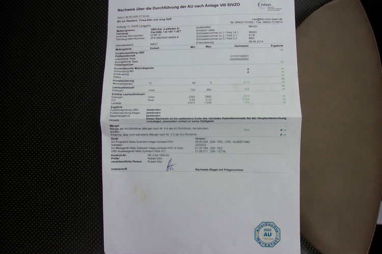 Fiat 500L L 1.4 Turbo Lounge, Klimatronic 2-stref, 2 kpl. kół, Kamera, PDC zdjęcie 39