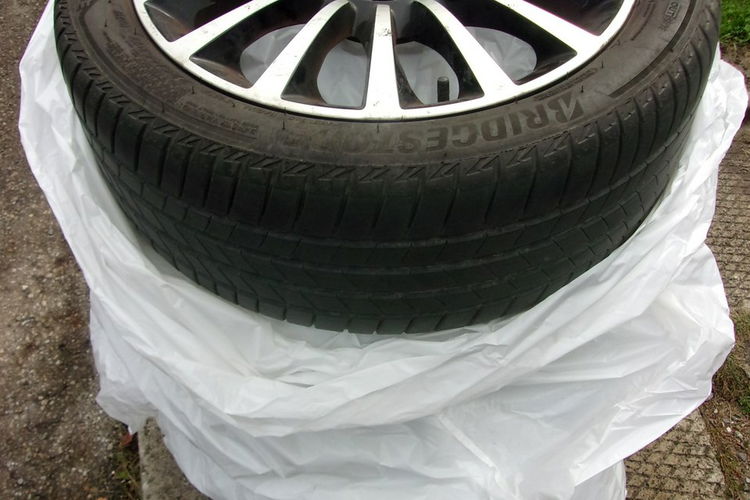 Fiat 500L L 1.4 Turbo Lounge, Klimatronic 2-stref, 2 kpl. kół, Kamera, PDC zdjęcie 42