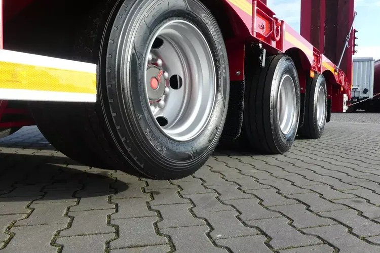 JANMIL NISKOPODWOZIOWA / FABRYCZNIE NOWA / BOGATE WYPOSAŻENIE / zdjęcie 19