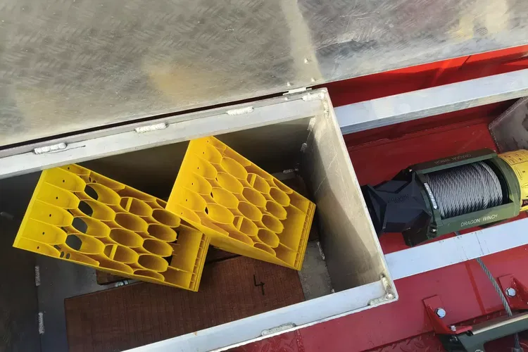 JANMIL NISKOPODWOZIOWA / FABRYCZNIE NOWA / BOGATE WYPOSAŻENIE / zdjęcie 30