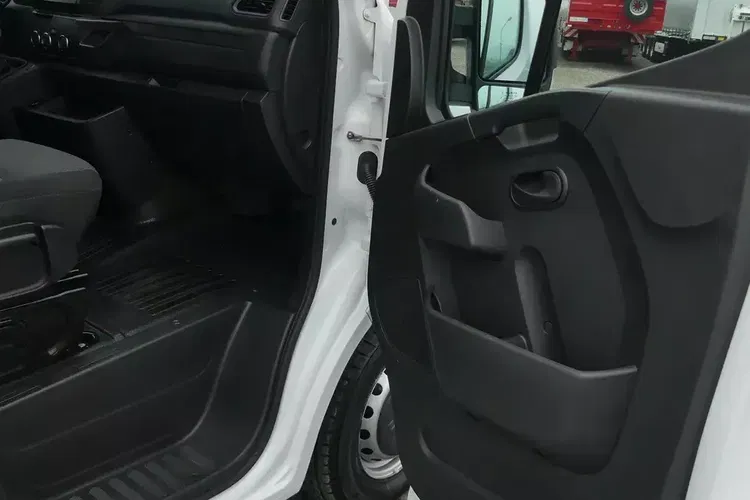 Renault MASTER / PODNOŚNIK KOSZOWY / ZWYŻKA 12M / zdjęcie 32