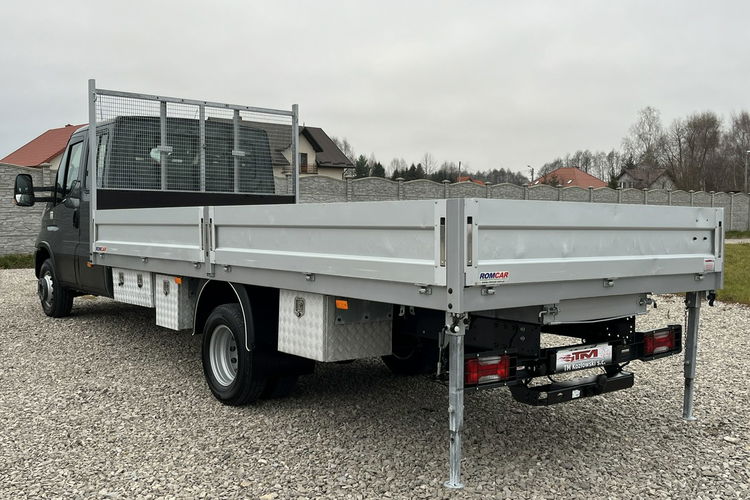 Iveco Daily 70C18 7-osobowy Doka_Brygadowy Skrzynia_5m + HAK 3.0/180KM zdjęcie 3