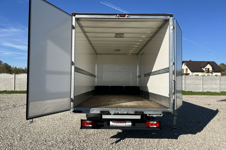 Iveco Daily 72C18 Kontener 10-palet Ładowność-4000kg 3.0/180KM zdjęcie 12