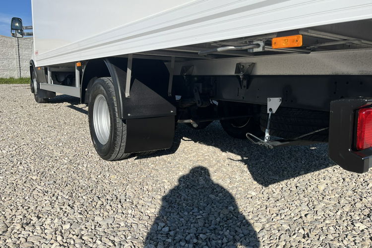 Iveco Daily 72C18 Kontener 10-palet Ładowność-4000kg 3.0/180KM zdjęcie 15