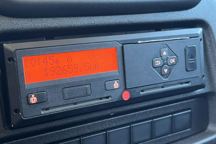 Iveco Daily 72C18 Kontener 10-palet Ładowność-4000kg 3.0/180KM zdjęcie 27