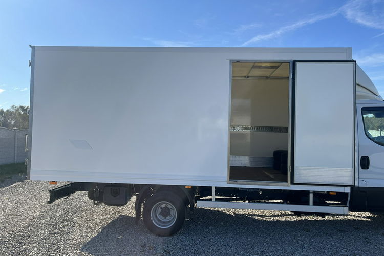 Iveco Daily 72C18 Kontener 10-palet Ładowność-4000kg 3.0/180KM zdjęcie 9
