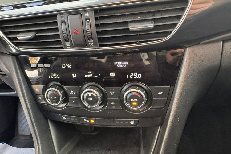 Mazda 6 2.0 SKYACTIV 165KM z Niemiec, Biała perła, XENON, Navi, tylko 134.000 zdjęcie 27