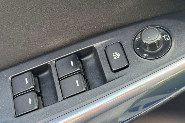 Mazda 6 2.0 SKYACTIV 165KM z Niemiec, Biała perła, XENON, Navi, tylko 134.000 zdjęcie 30