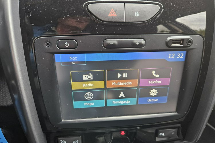 Dacia Duster 4x4/Klimatyzacja/Tempomat/Podgrzewane fotele/Parktronic + kamera zdjęcie 6