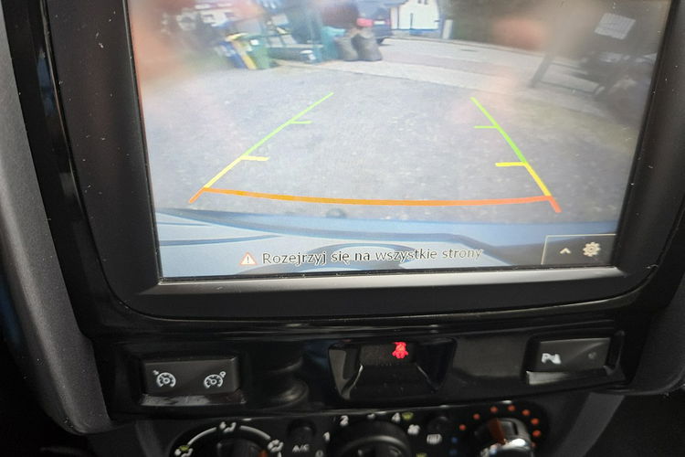 Dacia Duster 4x4/Klimatyzacja/Tempomat/Podgrzewane fotele/Parktronic + kamera zdjęcie 9