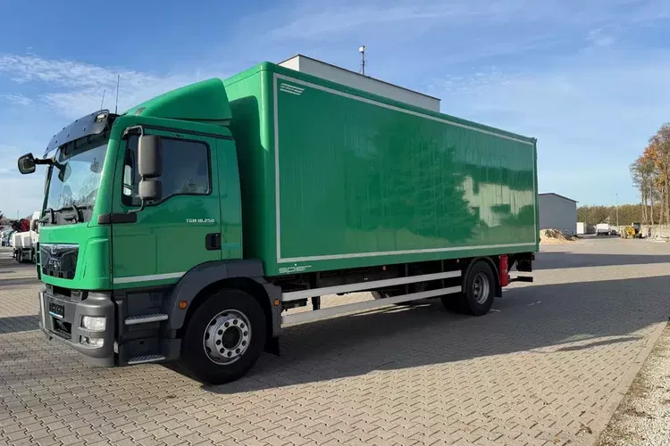 MAN TGM 18.250 Ładownośc 9800 kg zdjęcie 3