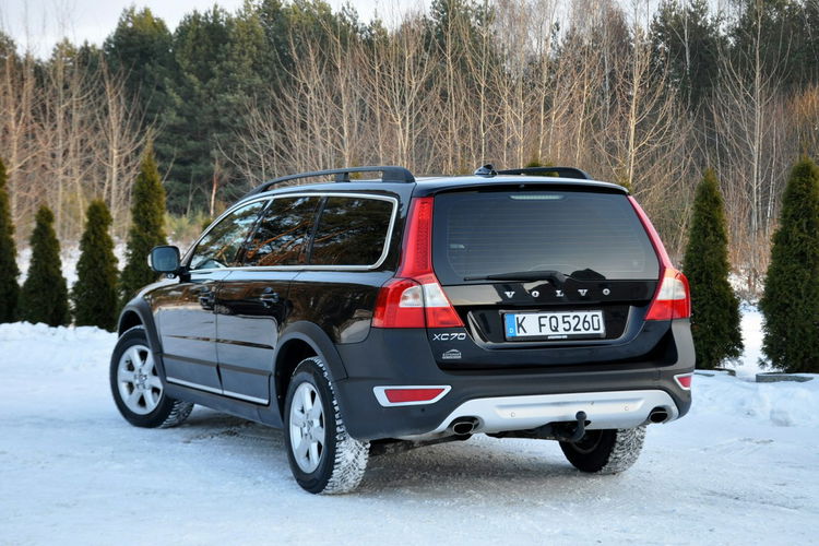Volvo XC 70 2.4d(163KM) Lift AWD Skóry El.Klapa Asys.Pasa Bls I Wł Alu16" ASO zdjęcie 14