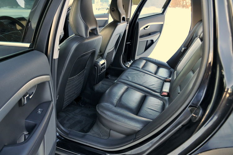 Volvo XC 70 2.4d(163KM) Lift AWD Skóry El.Klapa Asys.Pasa Bls I Wł Alu16" ASO zdjęcie 20