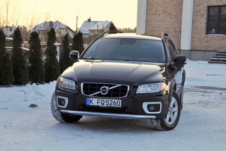 Volvo XC 70 2.4d(163KM) Lift AWD Skóry El.Klapa Asys.Pasa Bls I Wł Alu16" ASO zdjęcie 8