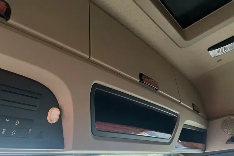 Mercedes ACTROS L poliftowy prokontraktowy zdjęcie 31