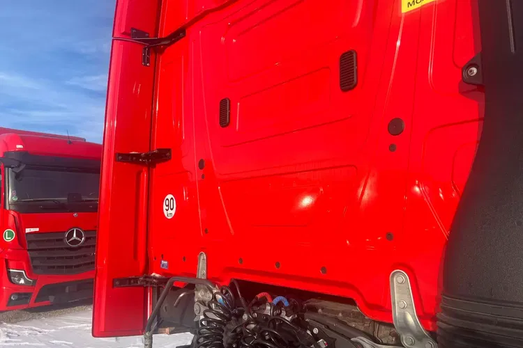 Mercedes ACTROS L GIGASPACE prokontraktowy zdjęcie 18
