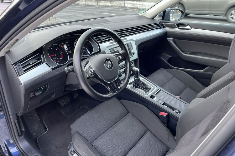 Volkswagen Passat 2.0 1wł Automat Navi GPS GRzane Fotele Stan IDealny Bezwypadk Opłacony zdjęcie 14