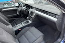 Volkswagen Passat 2.0 1wł Automat Navi GPS GRzane Fotele Stan IDealny Bezwypadk Opłacony zdjęcie 18