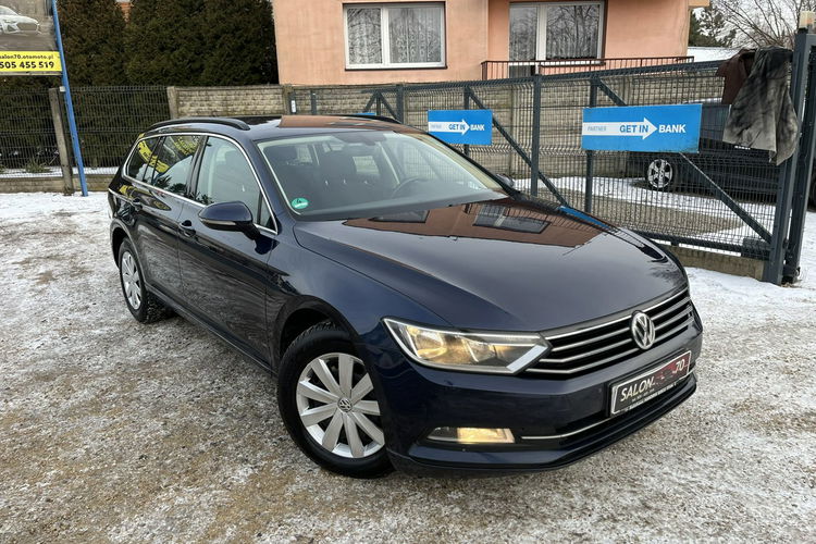 Volkswagen Passat 2.0 1wł Automat Navi GPS GRzane Fotele Stan IDealny Bezwypadk Opłacony zdjęcie 9