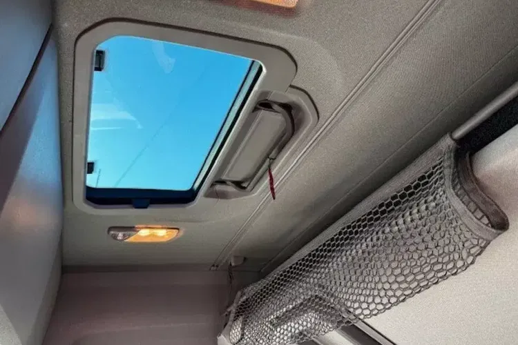 Scania R460A4x2NB Hydrailuka HYVA zdjęcie 10