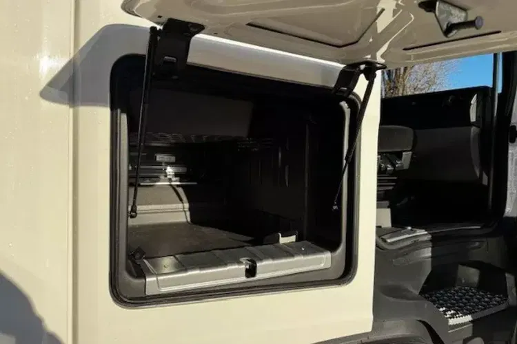 Scania R460A4x2NB Hydrailuka HYVA zdjęcie 13