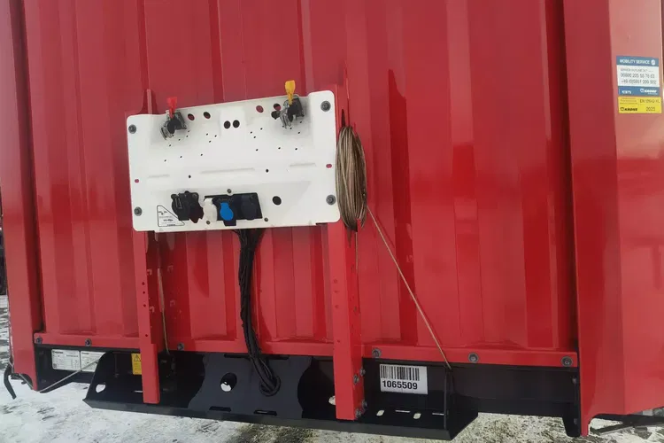 Krone MEGA / FIRANKA / OŚ PODNOSZONA / DACH PODNOSZONY / zdjęcie 10