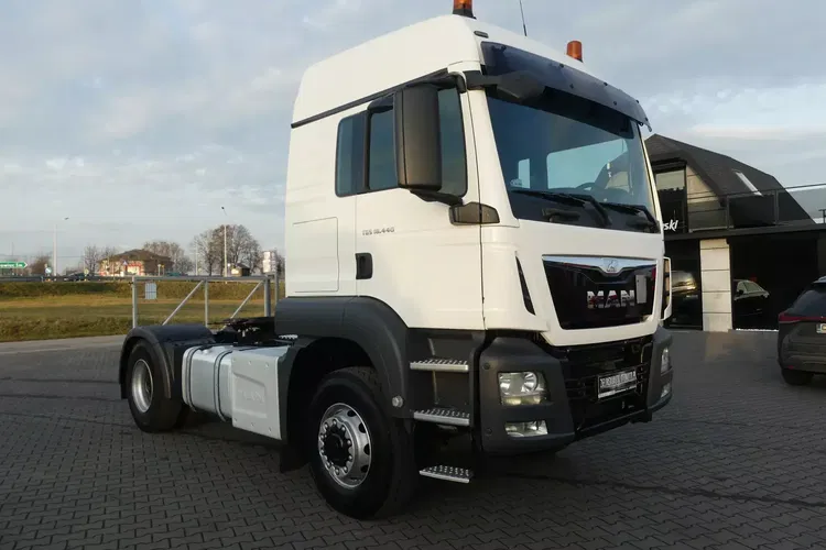 TGS 18.440 4x4 / MANUAL / EURO 6 / HYDRAULIKA / PRZEBIEG 340 TYS KM / zdjęcie 12