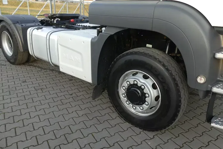 TGS 18.440 4x4 / MANUAL / EURO 6 / HYDRAULIKA / PRZEBIEG 340 TYS KM / zdjęcie 14