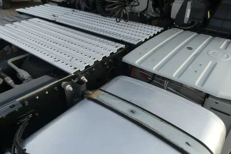 TGS 18.440 4x4 / MANUAL / EURO 6 / HYDRAULIKA / PRZEBIEG 340 TYS KM / zdjęcie 16