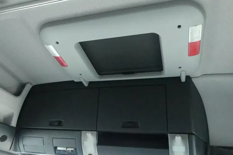 TGS 18.440 4x4 / MANUAL / EURO 6 / HYDRAULIKA / PRZEBIEG 340 TYS KM / zdjęcie 31