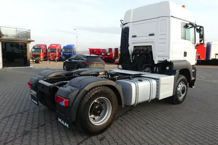 TGS 18.440 4x4 / MANUAL / EURO 6 / HYDRAULIKA / PRZEBIEG 340 TYS KM / zdjęcie 9