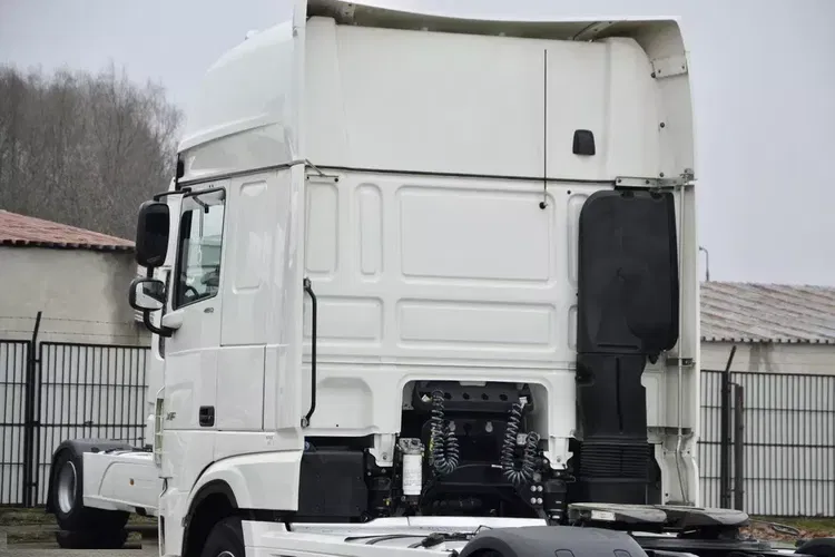 DAF XF 480 ZF INTARDER / KLIMA POSTOJOWA / FULL LED / TRĄBY / KONTRAKT SERWISOWY zdjęcie 14