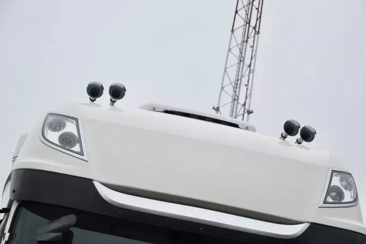 DAF XF 480 ZF INTARDER / KLIMA POSTOJOWA / FULL LED / TRĄBY / KONTRAKT SERWISOWY zdjęcie 22