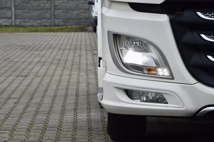 DAF XF 480 ZF INTARDER / KLIMA POSTOJOWA / FULL LED / TRĄBY / KONTRAKT SERWISOWY zdjęcie 23