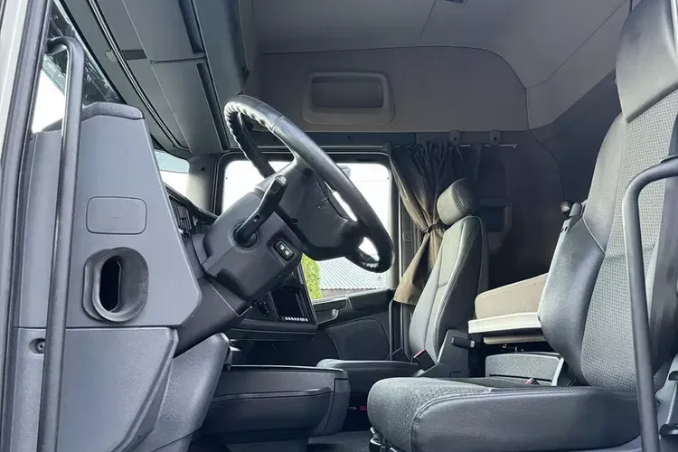 Scania R410 zdjęcie 44