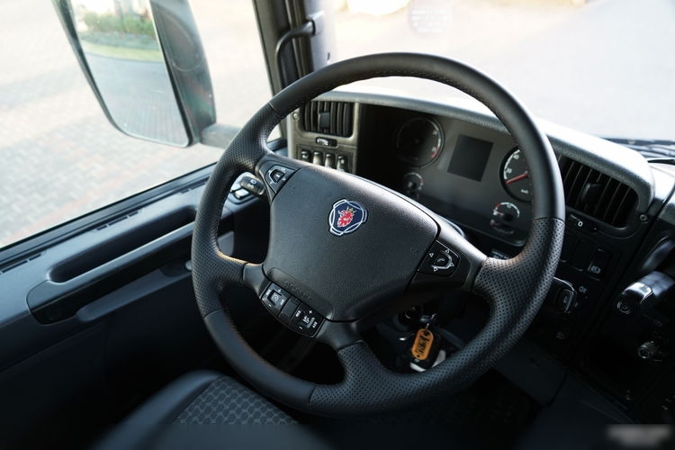 Scania P 280 / 4X2 / RAMA - 4.9 M / + HDS HMF 635 / UDŹWIG 1 500 KG / MAX WYSÓW 6.9 M / CHWYTAK /  zdjęcie 37