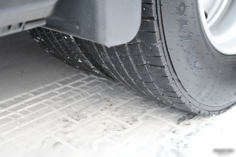 MAN TGX 26.460 / ZESTAW TANDEM PRZEJAZDOWY / 120 M3 / KLIMATYZACJA POSTOJOWA / OŚ PODNOSZONA / OŚ SKRĘTNA / + PRZYCZEPA FRUEHAUF / OSIE SAF  zdjęcie 40