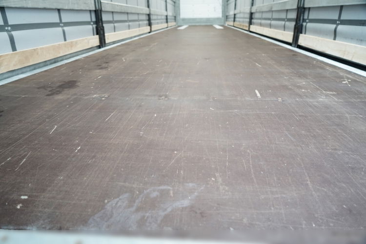 Schmitz -CARGOBULL / FIRANKA / STANDARD  / DACH PODNOSZONY / OŚ PODNOSZONA / zdjęcie 18