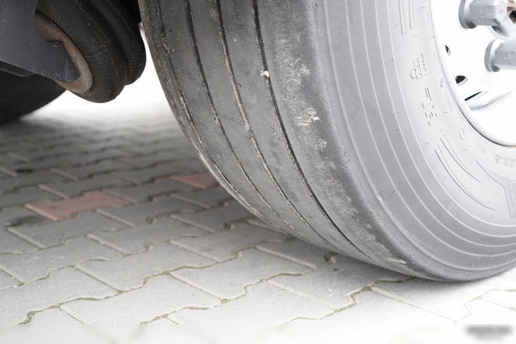 Schmitz -CARGOBULL / FIRANKA / STANDARD  / DACH PODNOSZONY / OŚ PODNOSZONA / zdjęcie 22