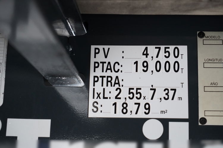 DAF XF 480 / ZESTAW TANDEM / 120 M3 / PRZEJAZDOWY / OŚ PODNOSZONA / OŚ SKRĘTNA / PODŁOGA SZYNA DESKA / WINDA DHOLLANDIA / KLIMA POSTOJOWA / + PRZYCZEPA LECITRAILER / OSIE SAF  zdjęcie 68
