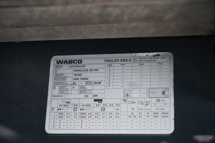 DAF XF 480 / ZESTAW TANDEM / 120 M3 / PRZEJAZDOWY / OŚ PODNOSZONA / OŚ SKRĘTNA / PODŁOGA SZYNA DESKA / WINDA DHOLLANDIA / KLIMA POSTOJOWA / + PRZYCZEPA LECITRAILER / OSIE SAF  zdjęcie 69