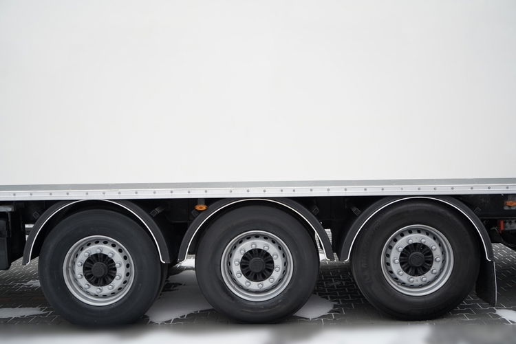 Fruehauf / KONTENER / KOFFER / ROLETA  / WINDA  DHOLLANDIA  / MOCNA PODŁOGA SZYNA DESKA  zdjęcie 20