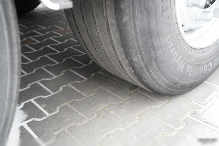 Fruehauf / FIRANKA / STANDARD / WINDA /  MOCNA PODŁOGA SZYNA DESKA / OŚ PODNOSZONA   zdjęcie 28